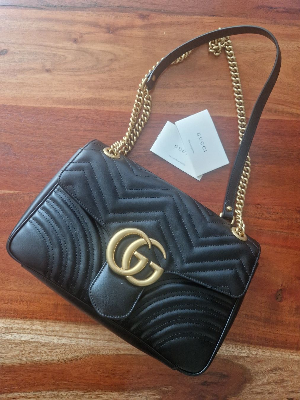 Gucci Borse da donna: Gucci Grosse GG MARMONT Schultertasche – Usato da Cham venduto da YvonneSecondHand
