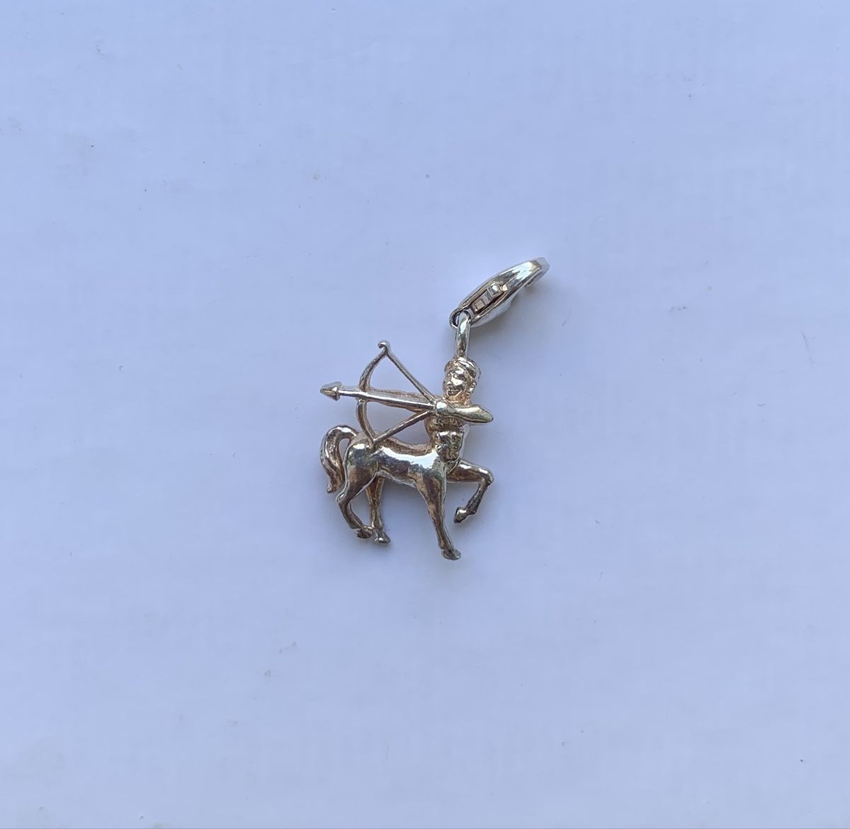 Thomas Sabo Anhänger: Thomas Sabo Charm Schütze – Gebraucht aus Baden von Esmipesmi 1