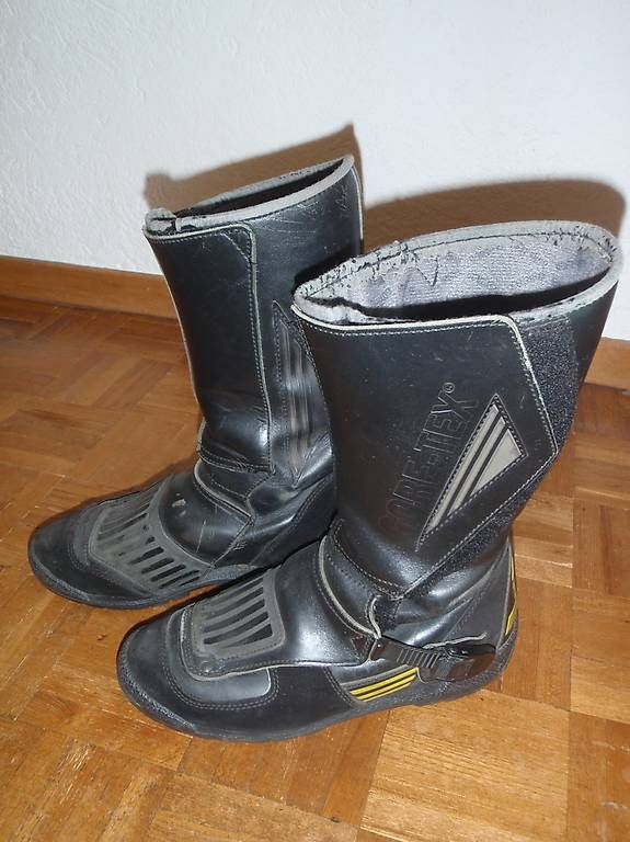 Chaussures hommes: Motorrad Stiefel Grösse 40 – D'occasion à Chur par fitundheil 1