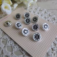 10 Knopfe schwarz-silber bouton noir argent boutons