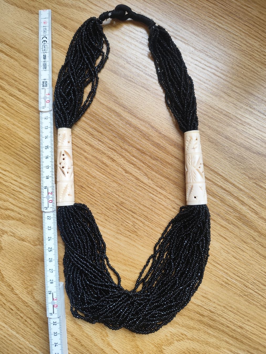 Catenine: Collier vintage ethnique en perles noires – Usato da Neuchâtel venduto da sis_2wcq 1