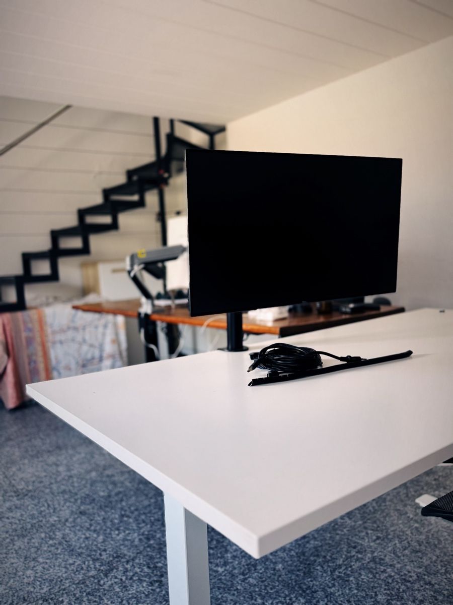 Monitor: Dell Monitor U2719D – Usato da Bellinzona venduto da Samirablank 1
