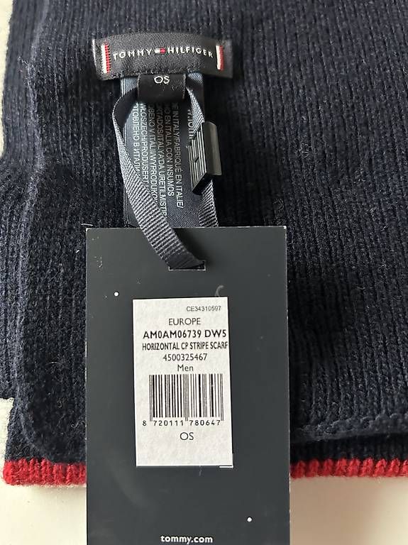 Sciarpe: Neuer Tommy Hilfiger Schal – Usato da Willisau venduto da Geissbock11 1