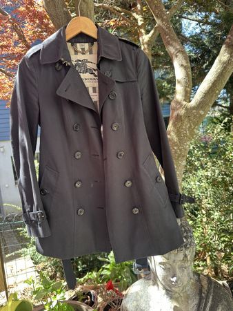 Burberry Trenchcoat