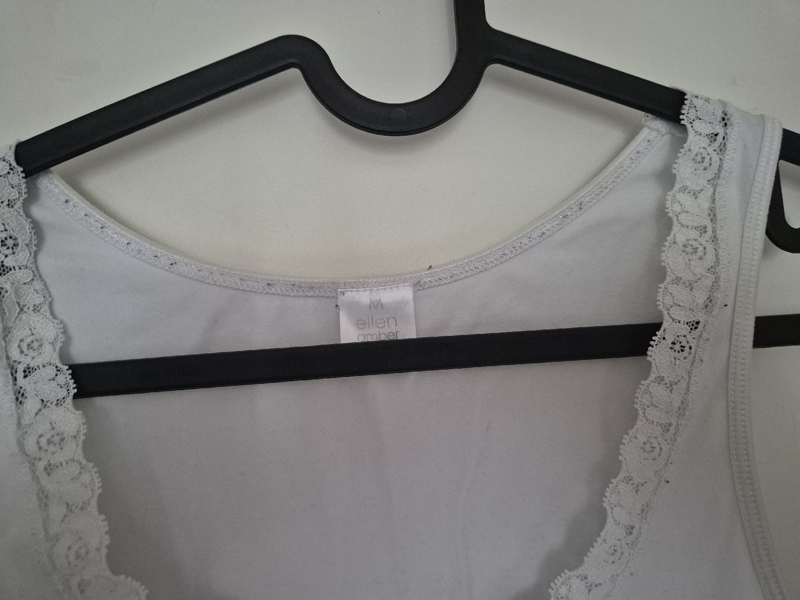 Migros Autres dessous: Unterhemd weiss – D'occasion à Aesch BL par sar_j59l 1