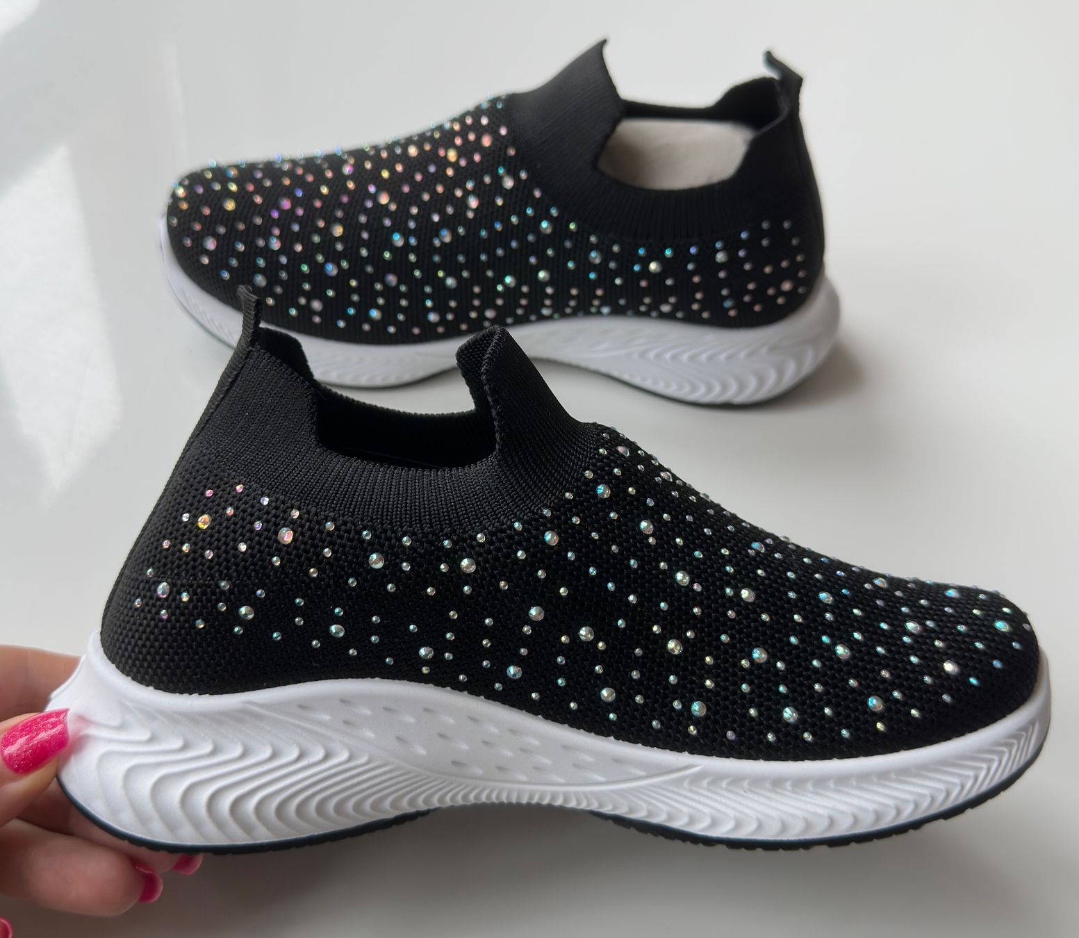 Dosenbach Scarpe per ragazze: NEU - Gr 32/33 Glitzer Slip On Sneaker – Usato da Rickenbach b. Wil venduto da sunneschii_ 6