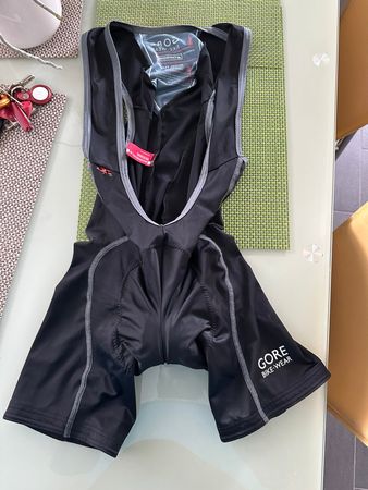 GORE BIKE-WEAR by Assos Bib Shorts Model FI.GORE Grösse S