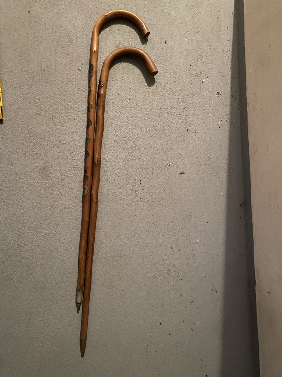 Sonstige Antiquitäten & Kunst: 2 antike Wanderstöcke mit Abzeichen – Gebraucht aus Buchrain von Sisi83 6