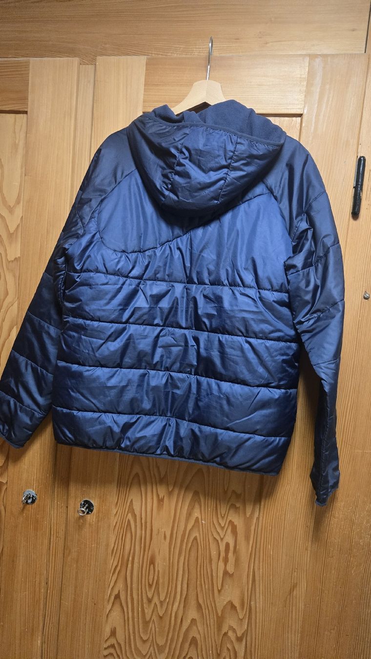 FCZ Jacken: FCZ Jacke gr.M – Gebraucht aus Zürich von Dee_jrp5 3