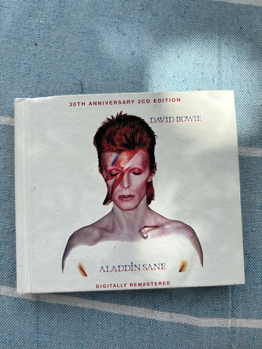 CD: David Bowie - Aladdin Sane - 30th Anniversary 2CD Edition – Usato da Moutier venduto da harpagophytum