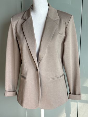 Blazer Grösse L nie getragen nur anprobiert