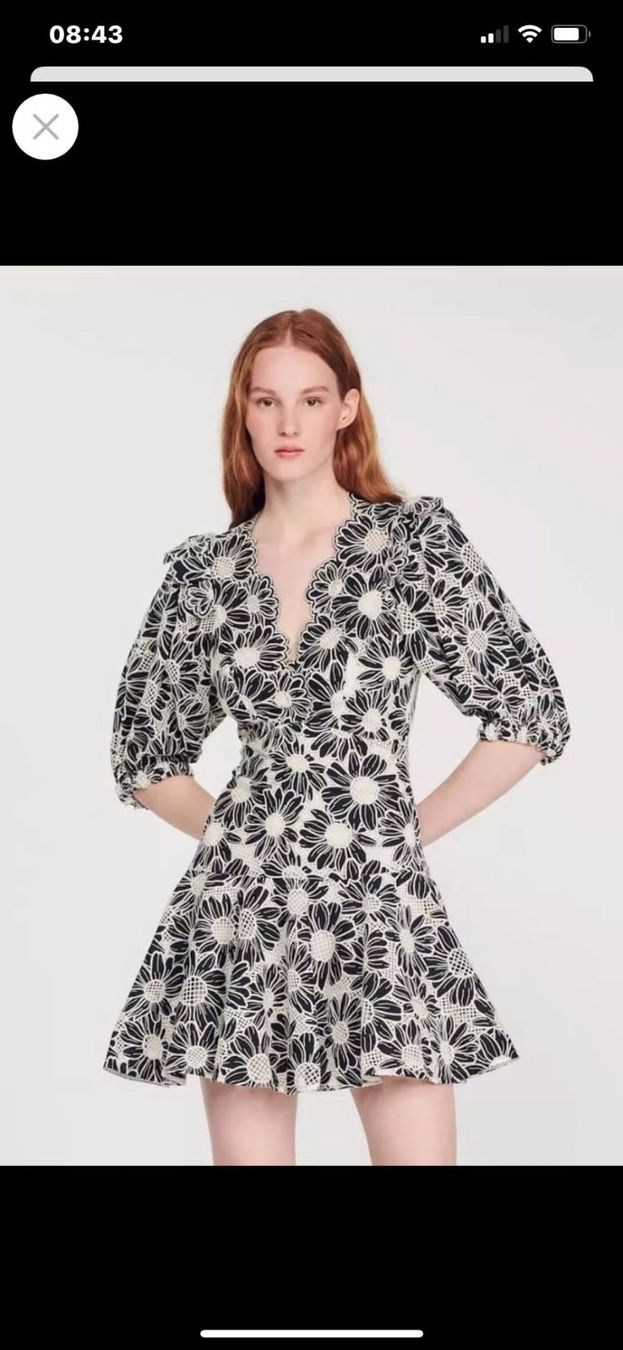 Sandro Vestiti: robe sandro – Usato da Chêne-Bourg venduto da luy_hk5b