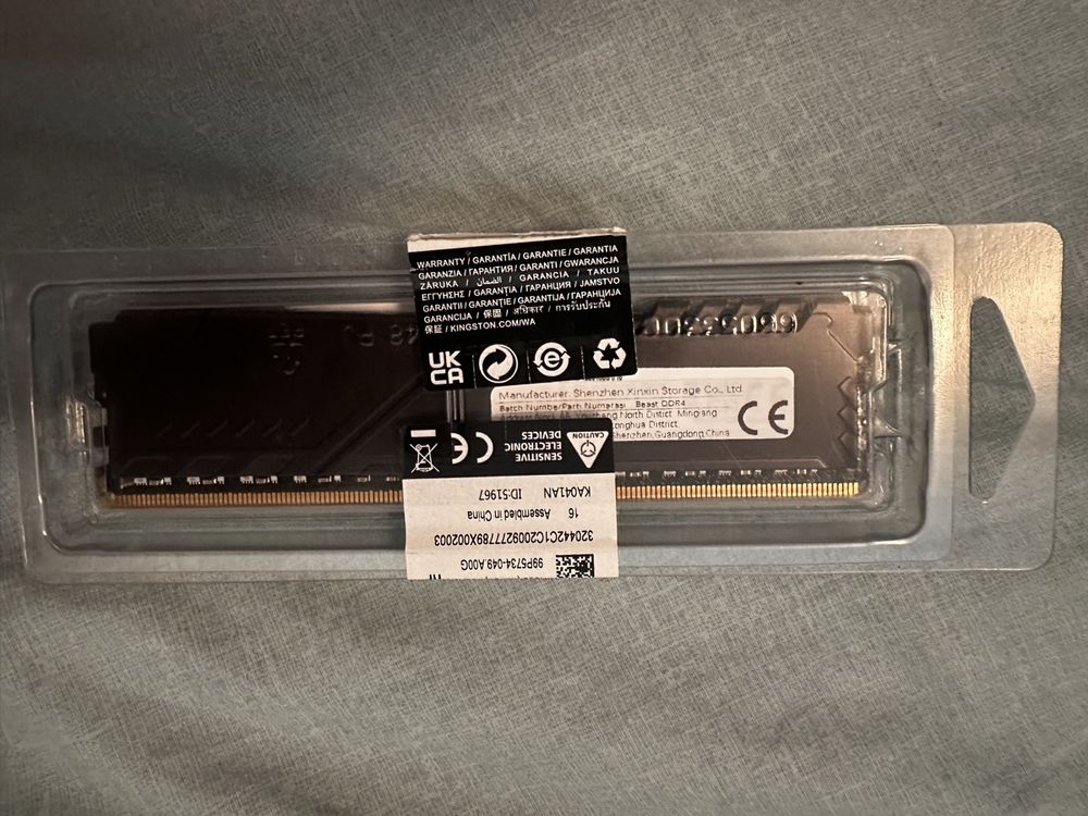 RAM Kingston Fury 16GB DDR4 3200MHz neu versiegelt (Neu und ...