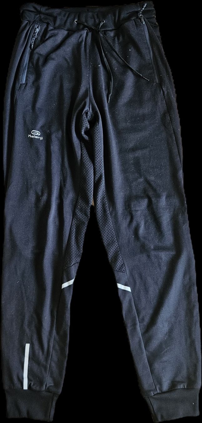 Decathlon Lotti di vestiti: Ensemble Tracksuit Kalendji. Taille S – Usato da Lausanne venduto da magic_roro 2