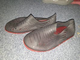 Wasserschuhe Gr. 32 NEU