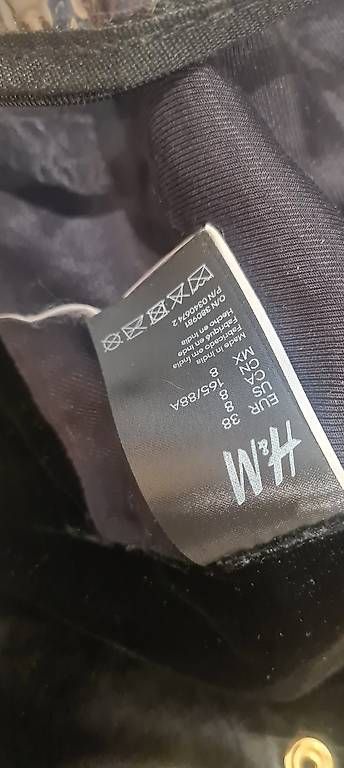 Pullover & Sweatshirts: Balmain x H&M – Gebraucht aus Frauenfeld von Jewells-Child 6