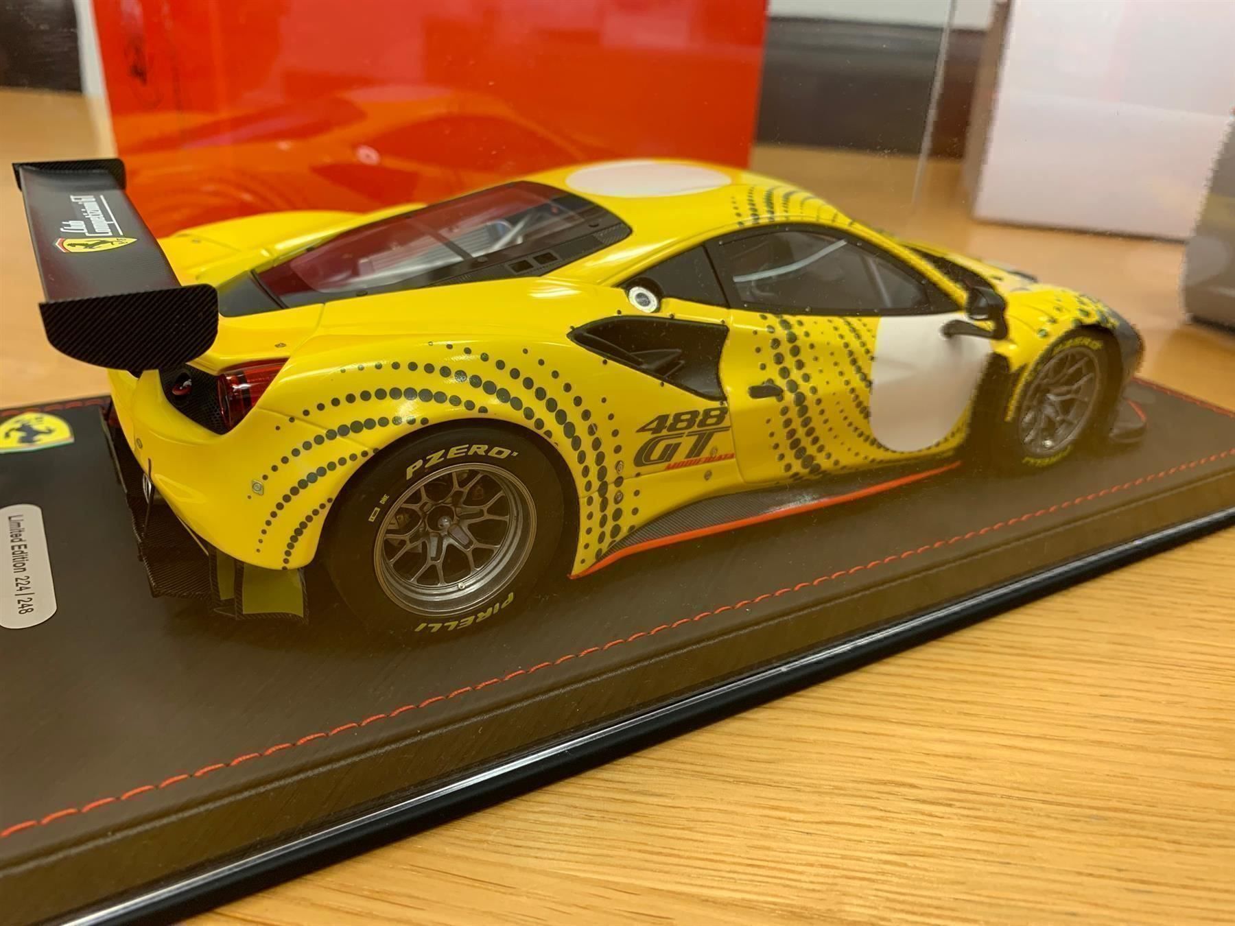 Modellautos: Ferrari 488 GT Modificata 1/18  BBR gelb – Neu und originalverpackt aus Stein AR von Krabbe2 2