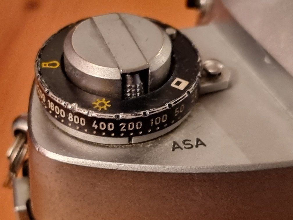 Leica Fotocamera: Laicaflex SL silber Body – Usato da Niederlenz venduto da Moki123 4