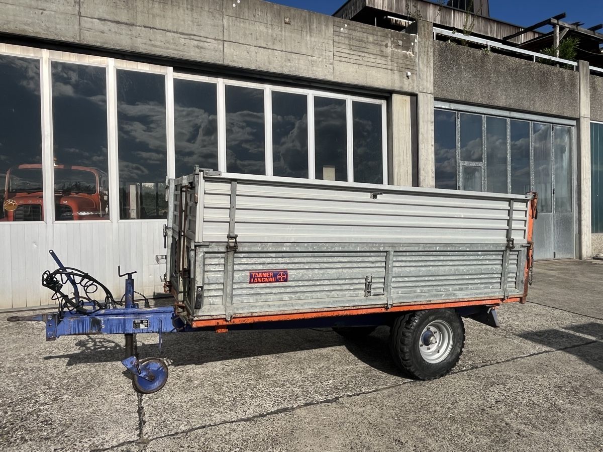 Camions-bennes: Kipper – D'occasion à oberwil-lieli par dolomit01 1