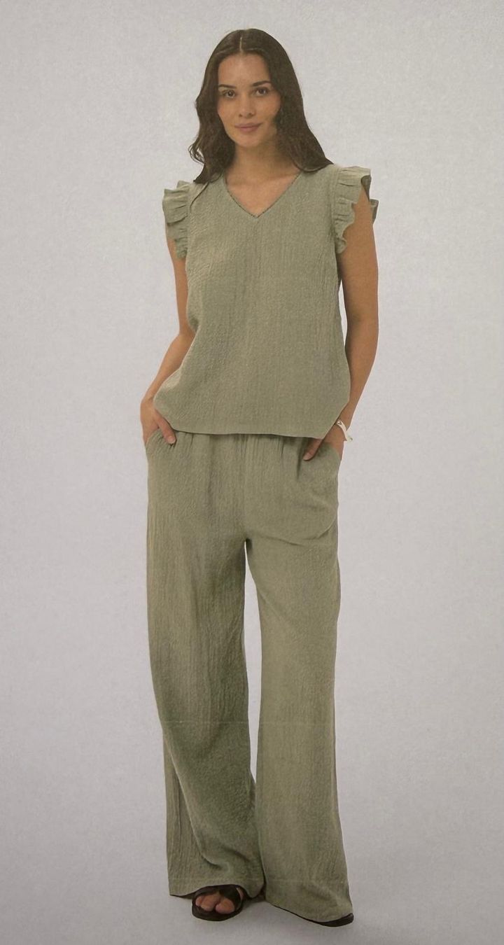 Kleiderpakete: Damen 2-teiler Set / Bluse mit Stoffhose – Gebraucht aus Birmensdorf ZH von Zielasco
