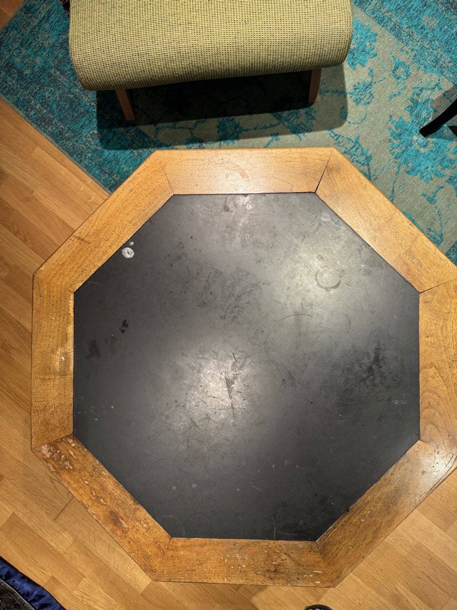 Tables: SOFATISCH MIT SCHIEFERPLATTE – D'occasion à Zürich par boh_kj82 2