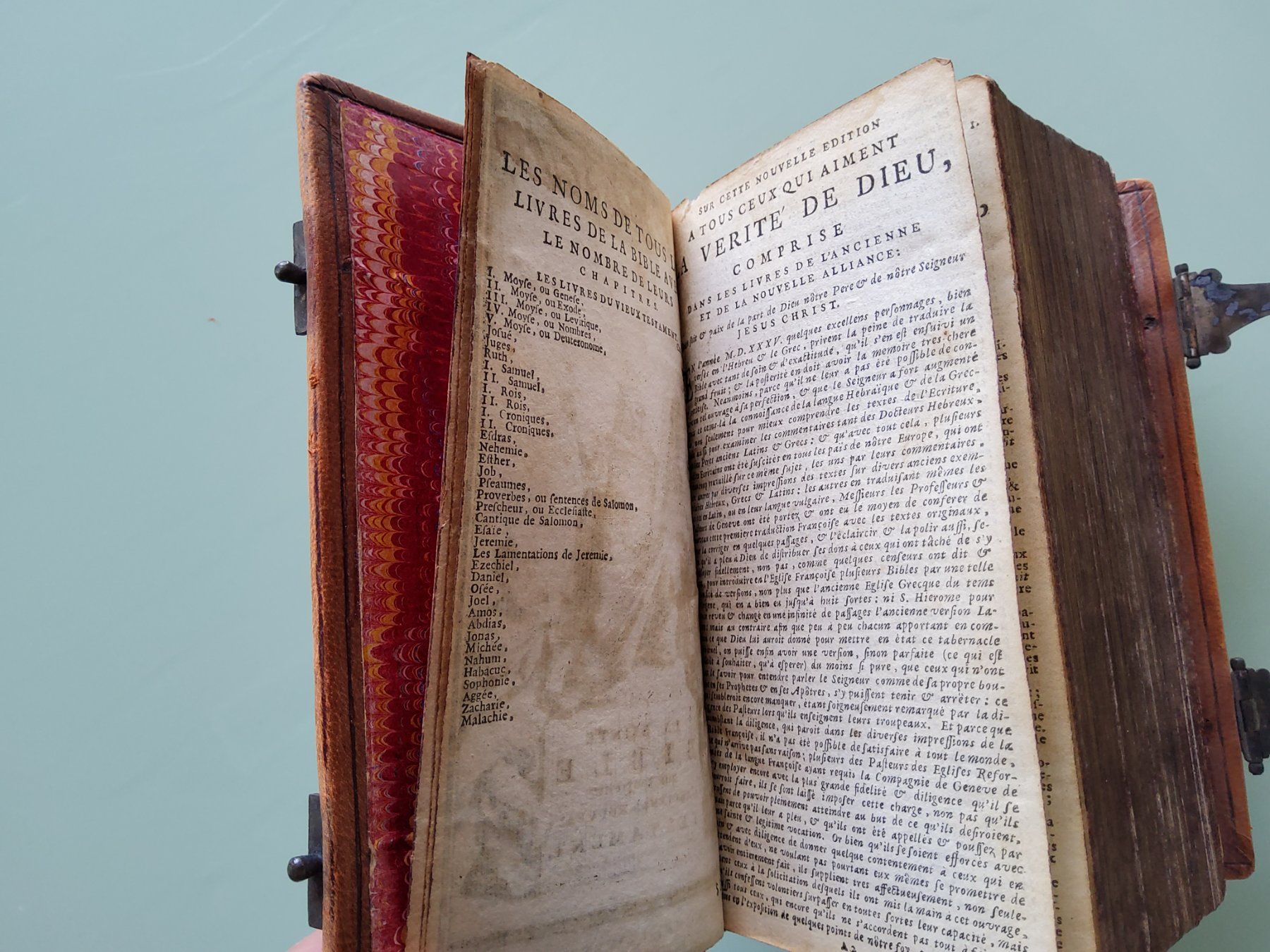 Bücher: Magnifique antique livre – Gebraucht aus Malleray von Broc-Mo 5