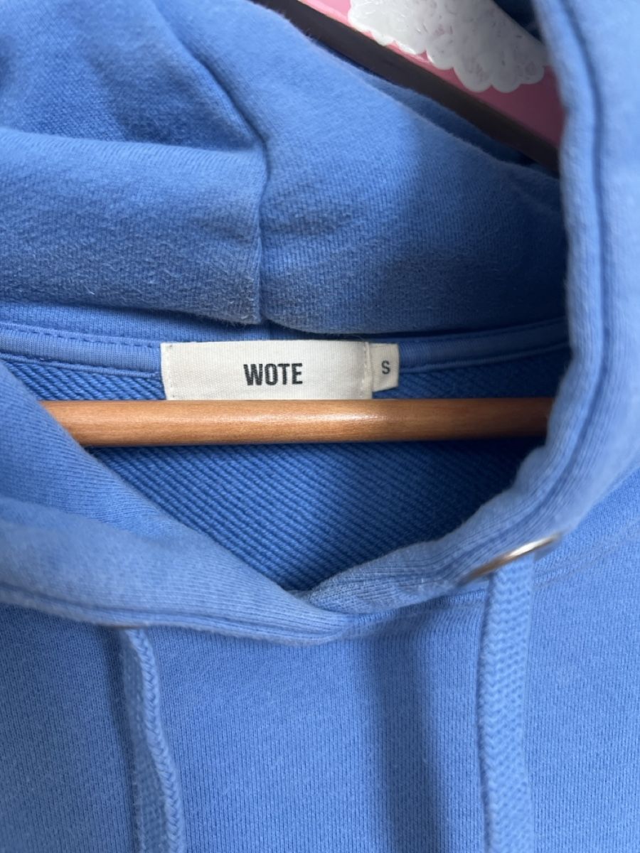 Maglioni & Felpe: Hoodie WOTE – Usato da Immensee venduto da LizzaSch03 1