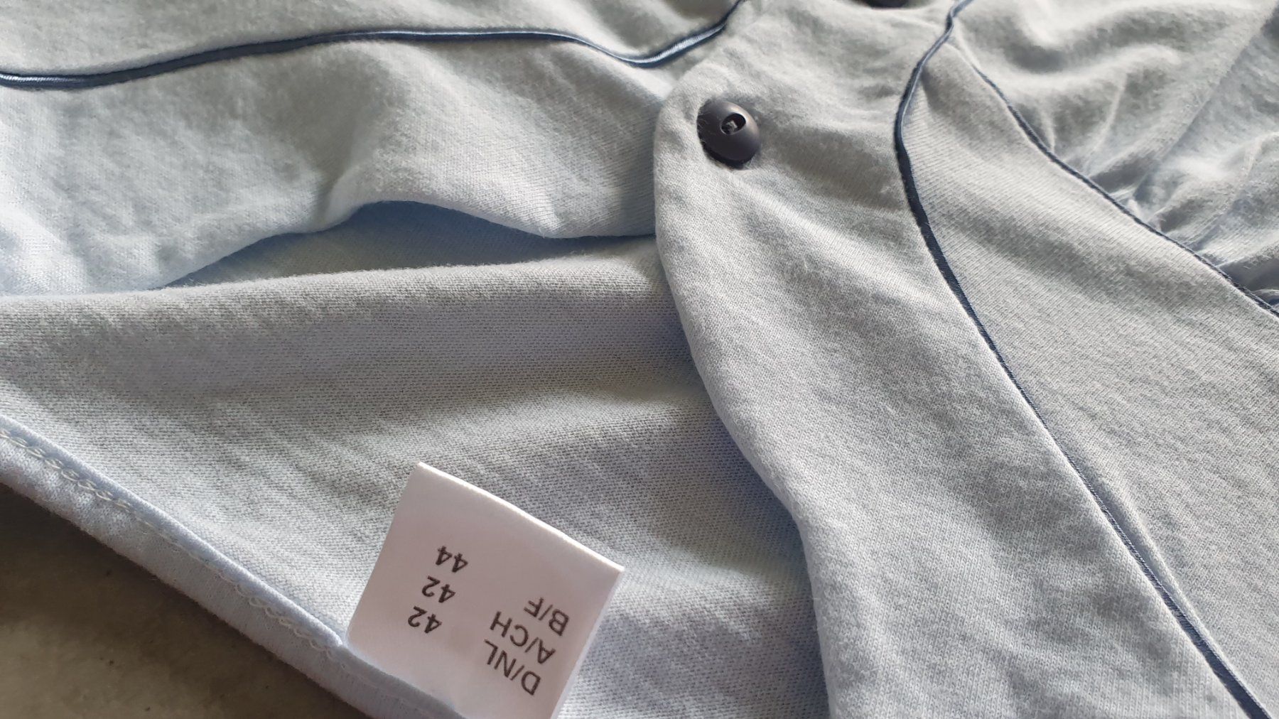 Négligés & Pyjamas: Nachtkleid 42 – D'occasion à Freienstein par Widder11 1