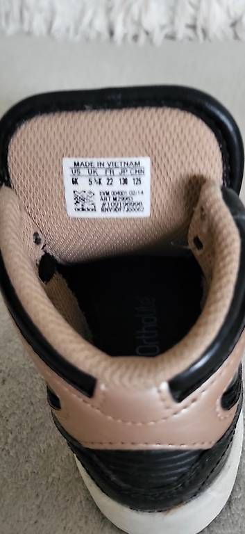 Scarpe per ragazzi: Nikeschuhe Gr. 22 – Usato da Sempach venduto da mysteraoxx 1