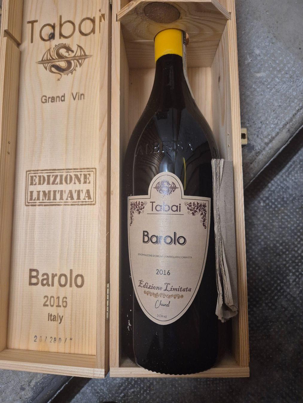 Wein: Barolo by Chanel – Gebraucht aus Lausanne von ILbotteghino