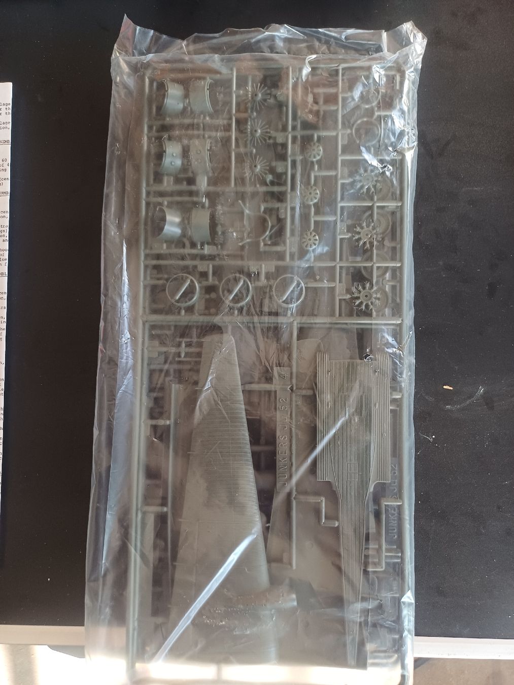 Heller Kits de montage: Modellbausatz Junkers Ju 52/3M 1/72 – Défectueux à Wangenried par Recycler94 4