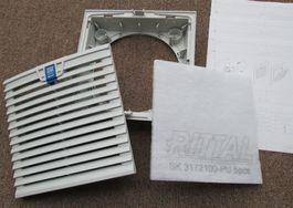 Rittal Lüftergitter Filtermatte SK 3172100-PU neu