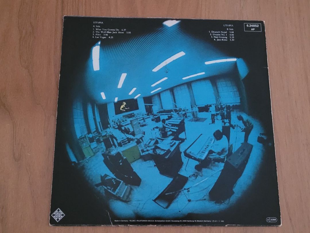 Vinyles: LP  Utopia – D'occasion à Martigny par MZ-67 1