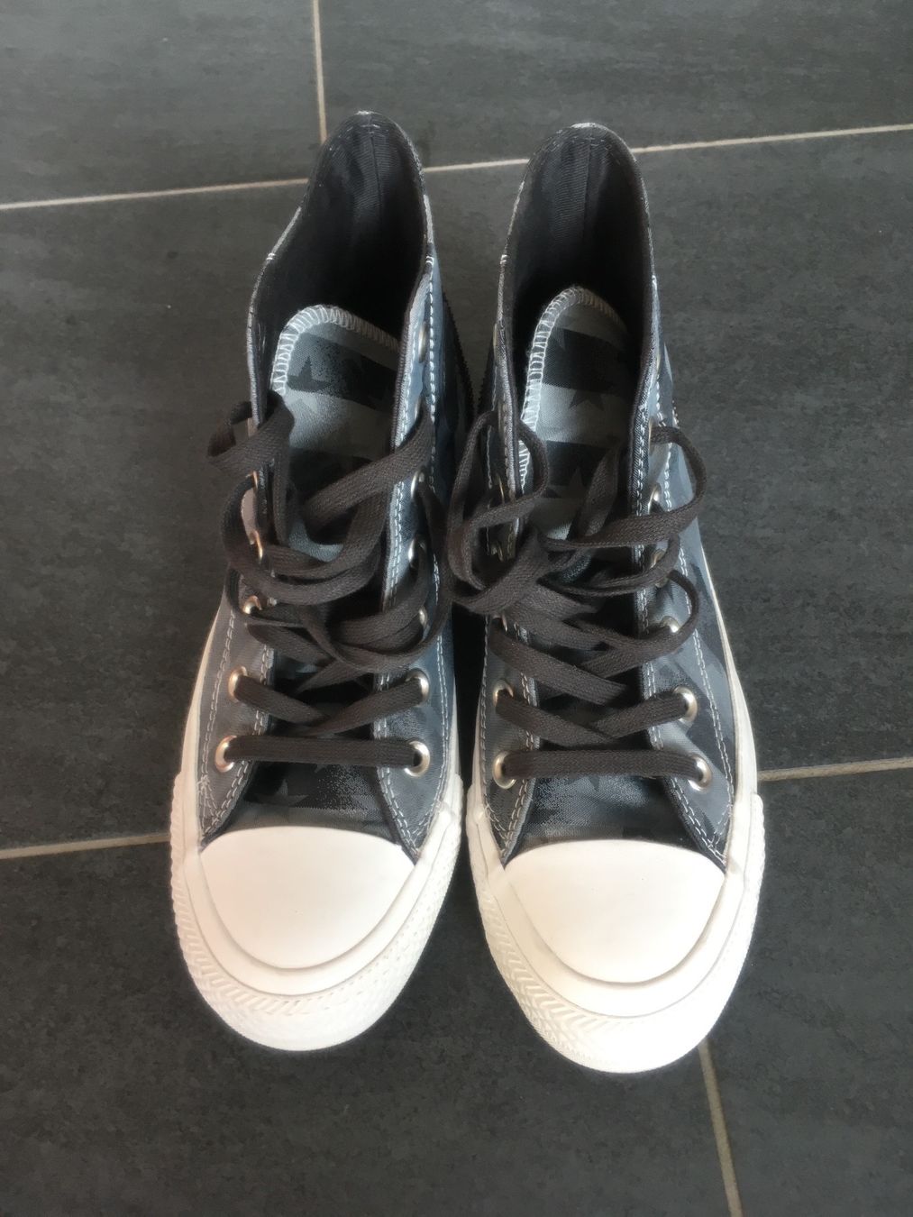 Converse Damenschuhe: Converse All Star Sneakers, Gr. 36 – Gebraucht aus Schlieren von cotopaxi06 1