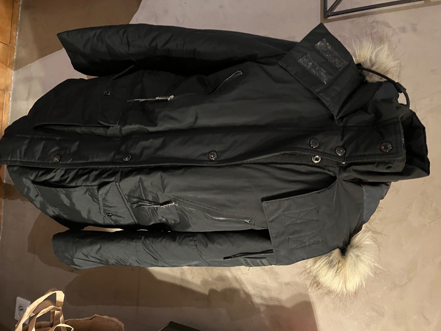 Bershka Jacken: Veste taille s Bershka sophie – Gebraucht aus Veyrier von kimedovapa