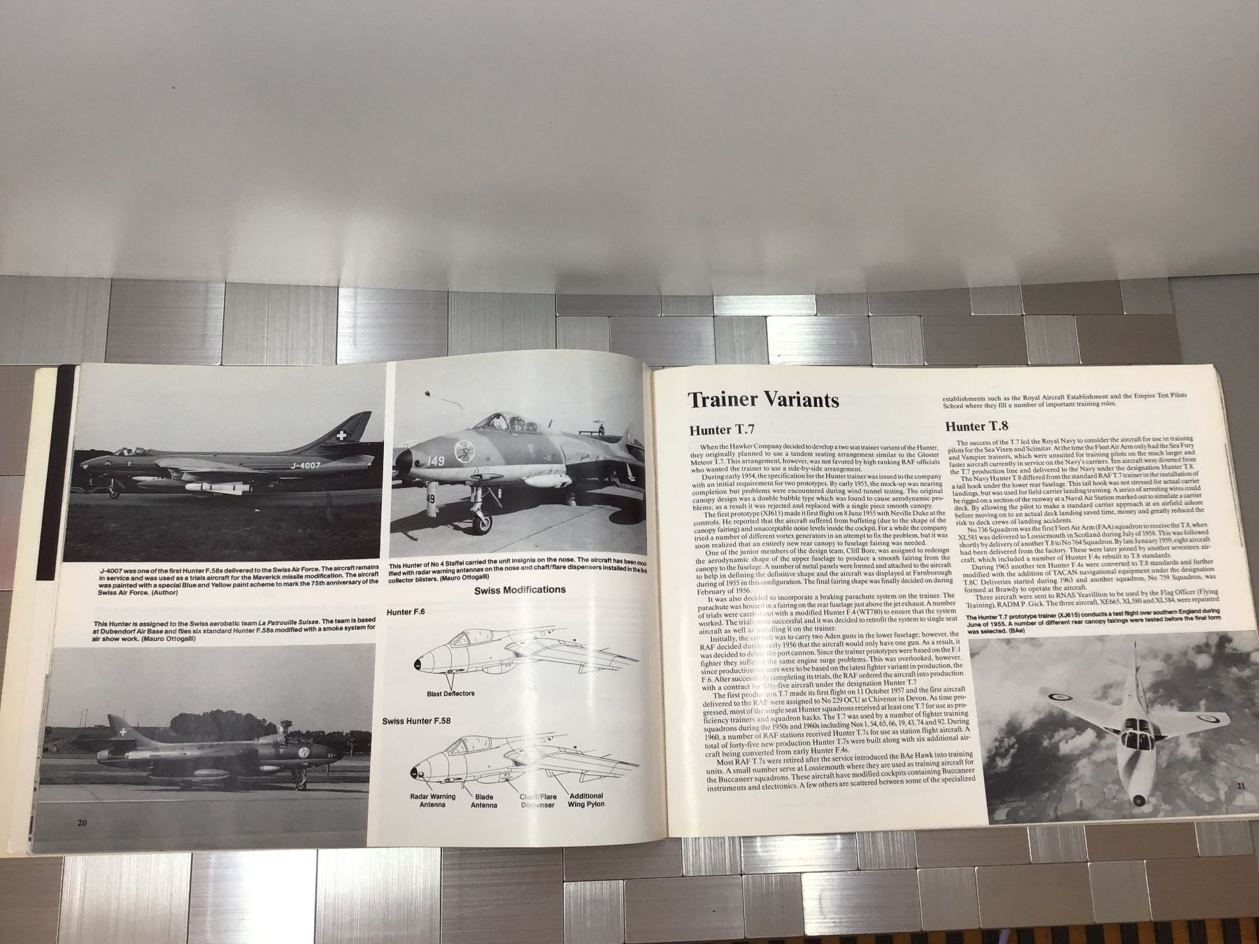 Libri: HAWKER HUNTER – Usato da Männedorf venduto da Spezial-Modelle 1