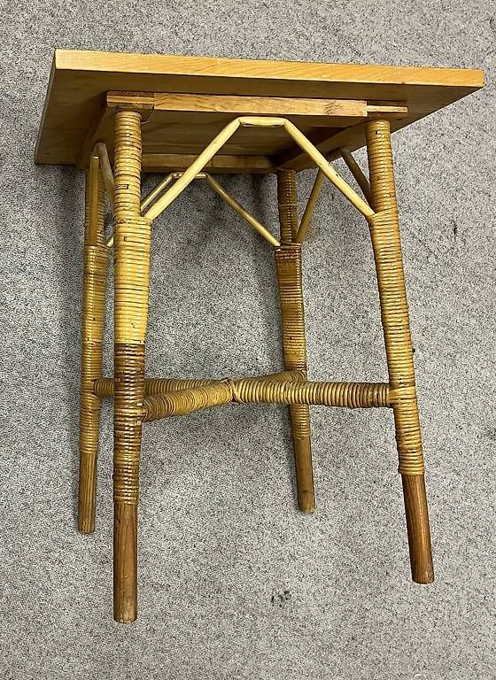 Tavoli: Petite Table en bois – Usato da Biel/Bienne venduto da aml2520 1