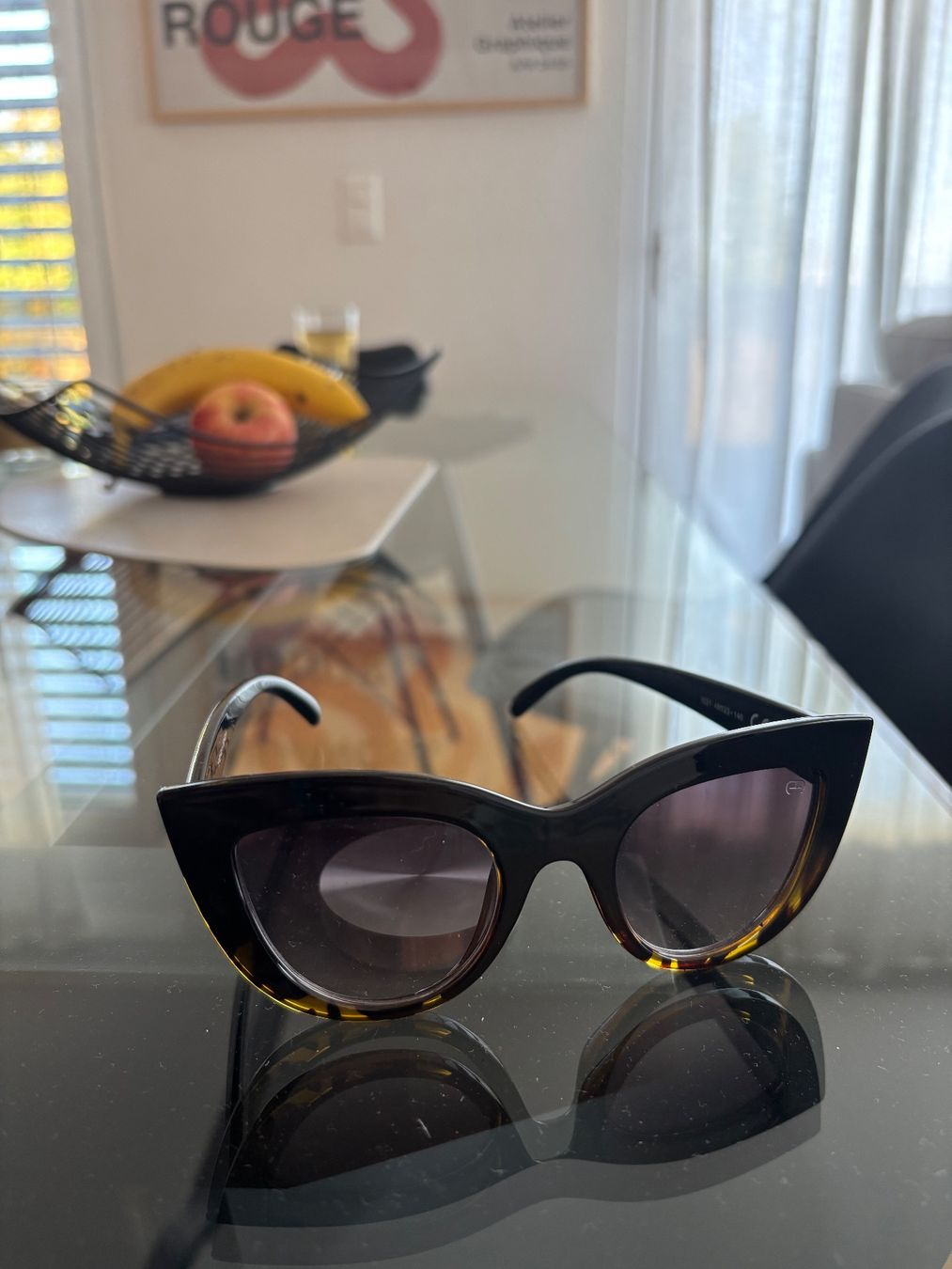 Brillen & Gläser: Sonnenbrille Damen Cateye – Gebraucht aus Winterthur von D_Zel97