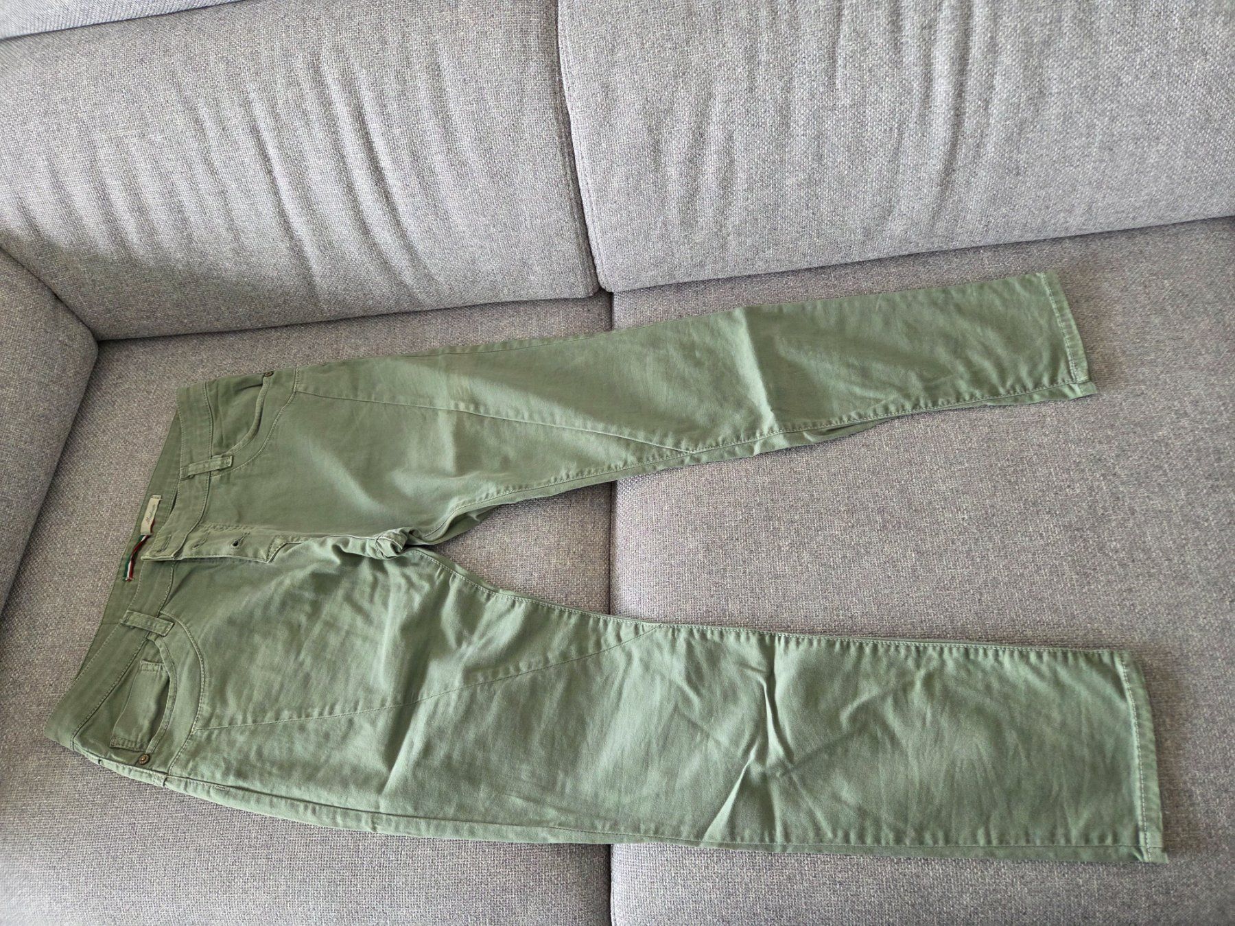 Please Jeans Jeans: Jeans Please M green 3 – Gebraucht aus Villars-sur-Glane von Bolinot