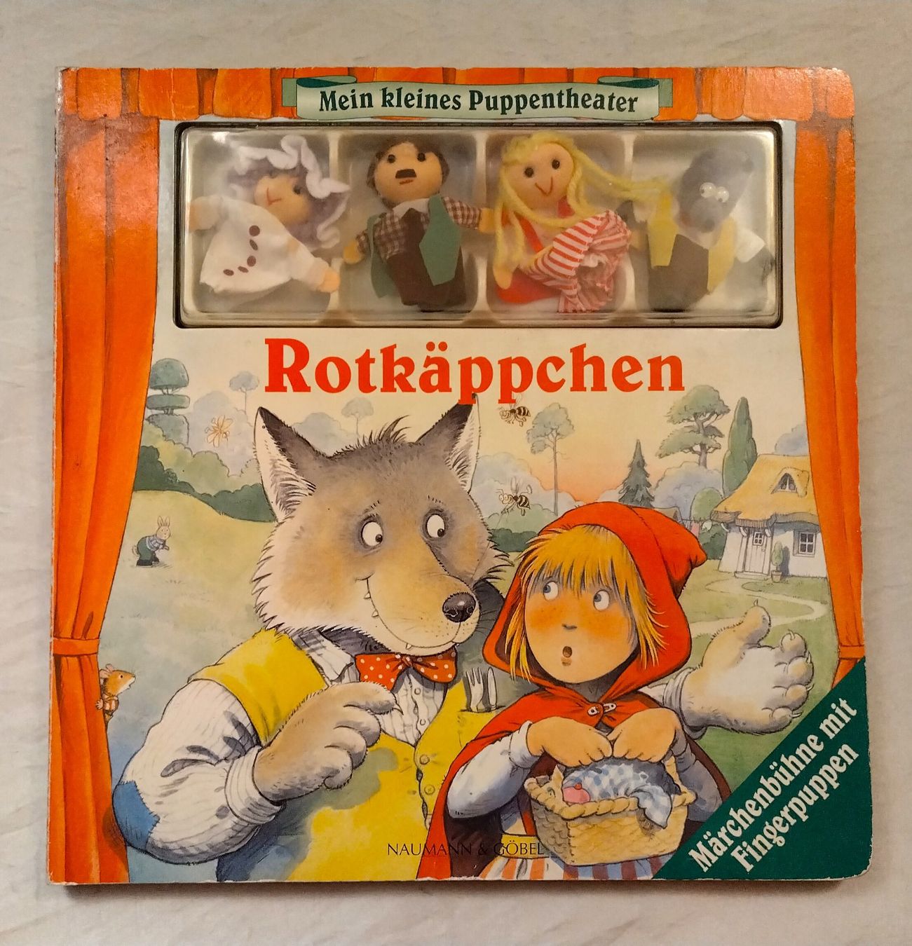 Libri: Rotkäppchen / Grosses Bilderbuch mit 4 Fingerpuppen – Usato da Bellach venduto da JingleJerry