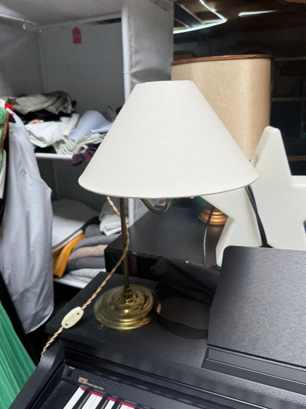 Lampen: Lampe – Gebraucht aus Dietikon von arj_lrs8