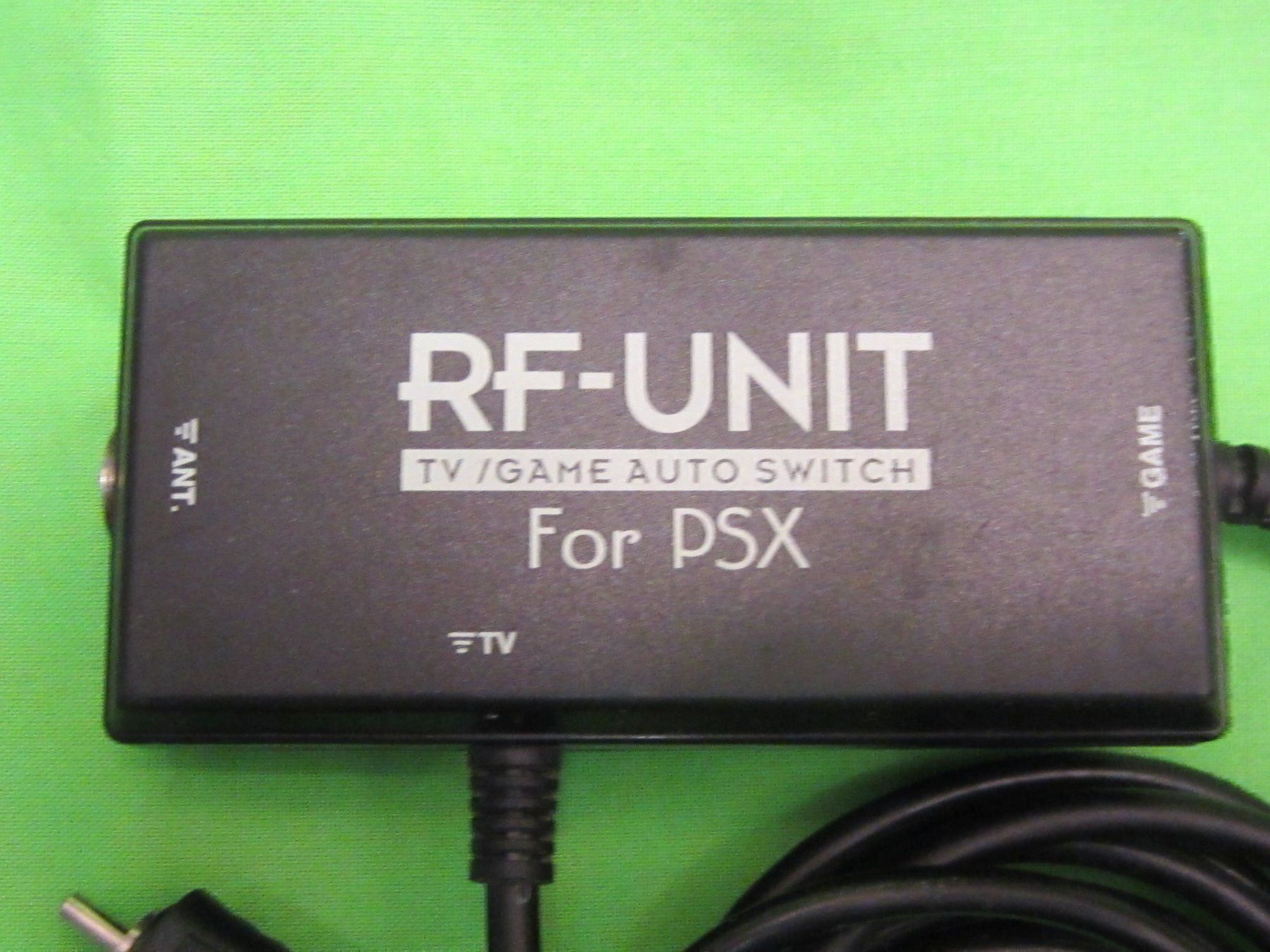 Giochi: PS1 PSX RF Unit TV/Game Auto Switch – Usato da Sursee venduto da Tschiger 3