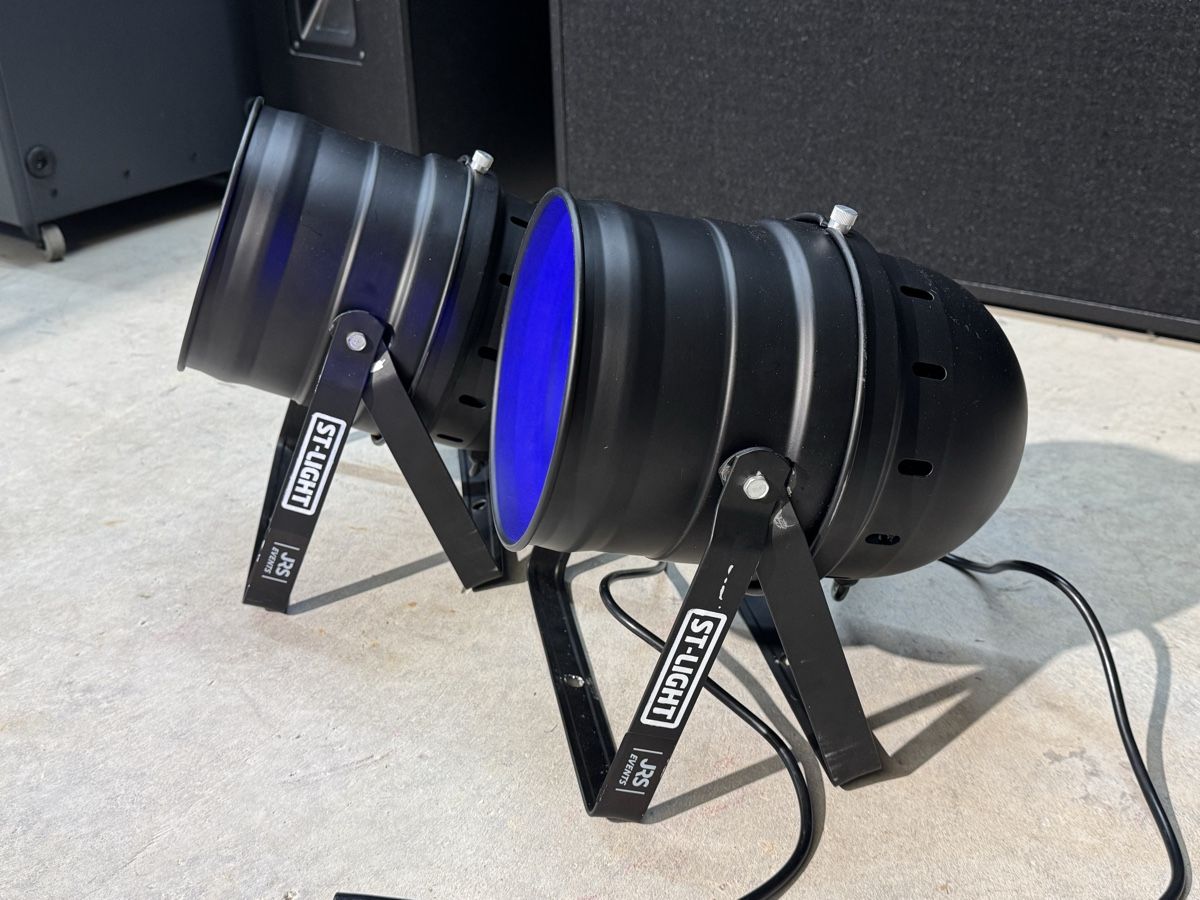Lampes: 2x ST-LIGHT LED Scheinwerfer Par56 – D'occasion à arbon par jero05 3