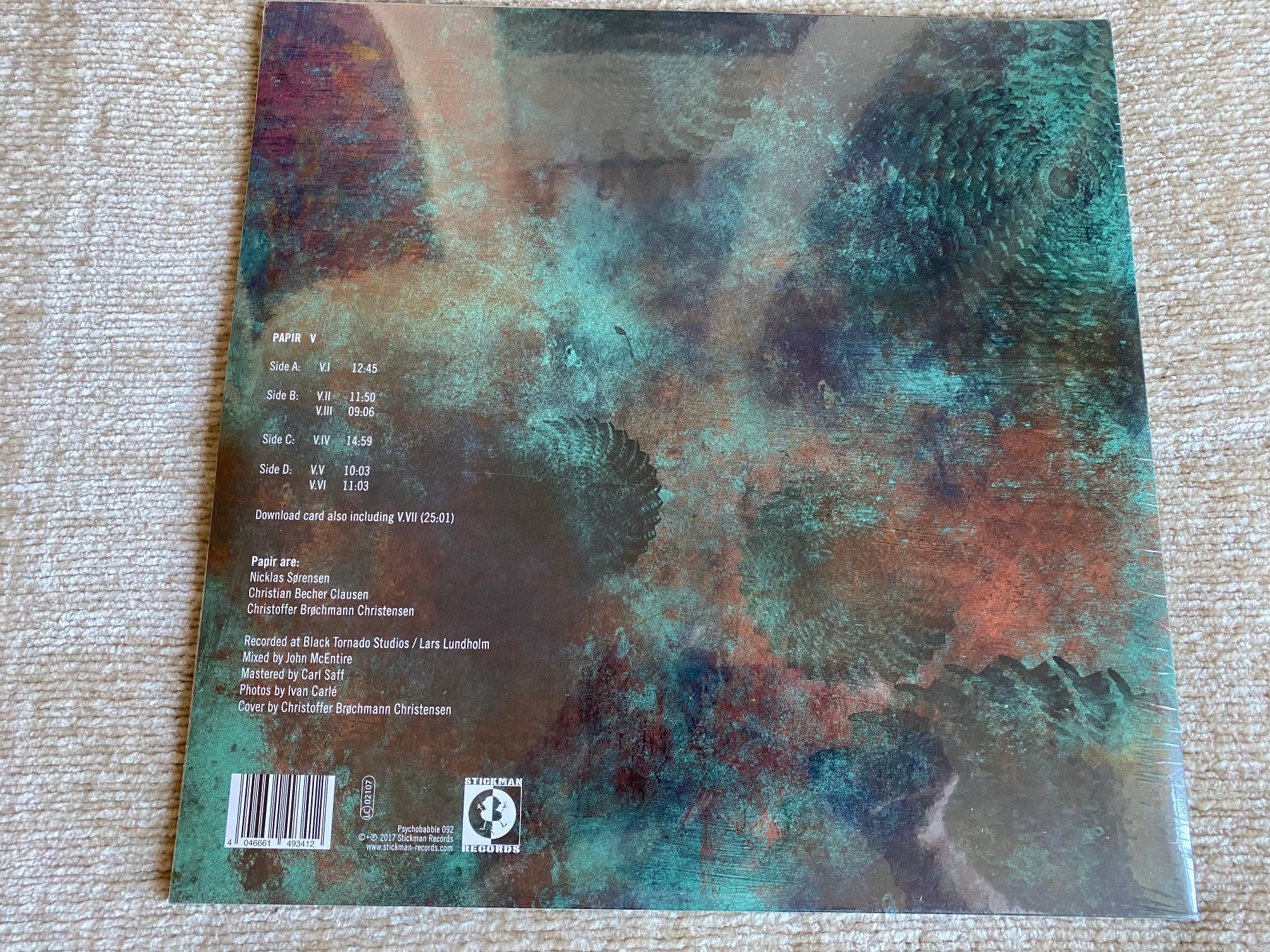 Schallplatten: Papir – V / 2 LPs – Neu und originalverpackt aus Basel von Dinosauce 2