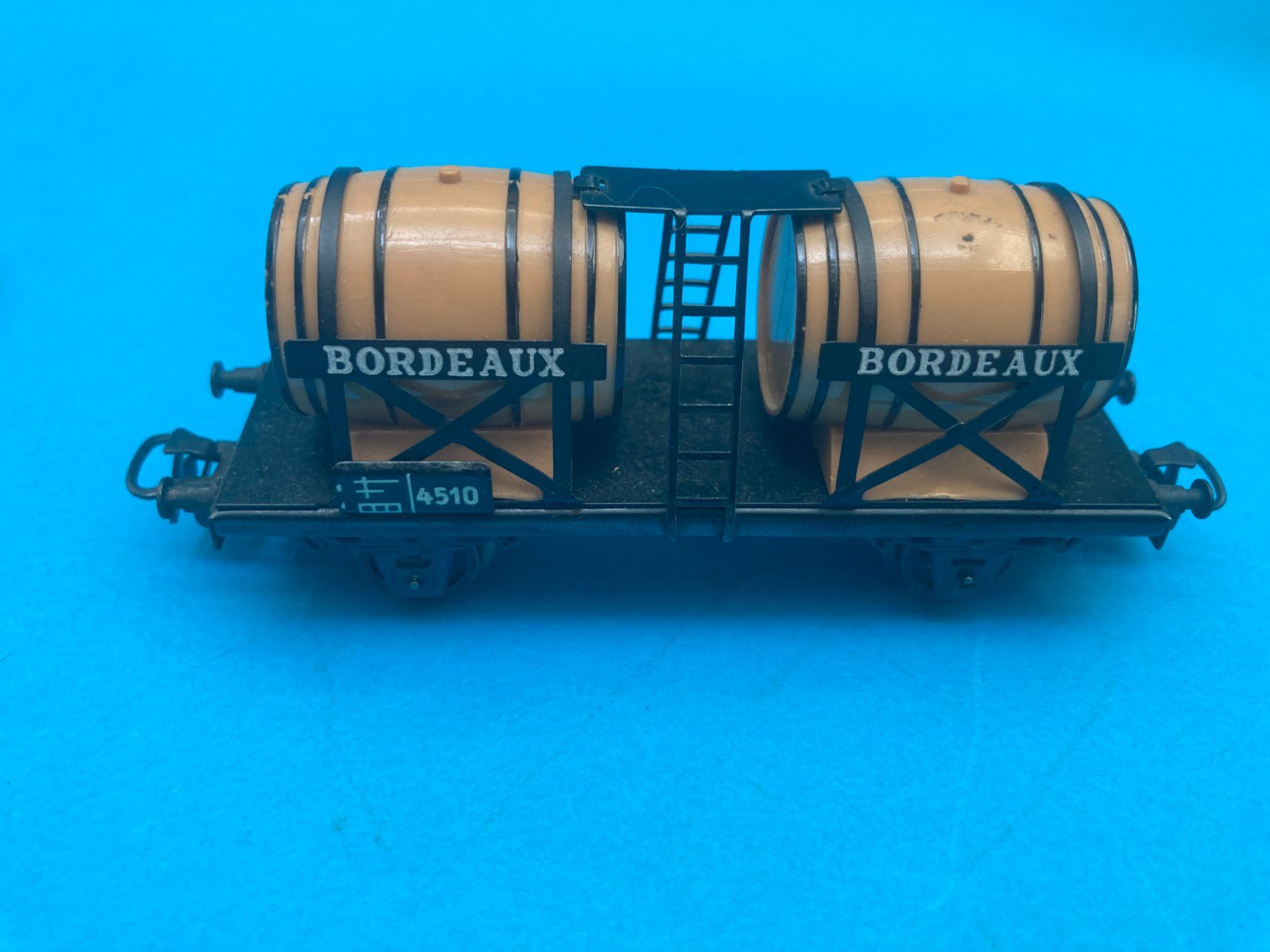 Märklin Modellini di ferrovie: Märklin, Waggons: Shell, Esso, Bordeaux, Kran – Usato da Basel venduto da tin_yv5x 3