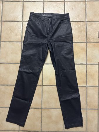 Lederlook Hose