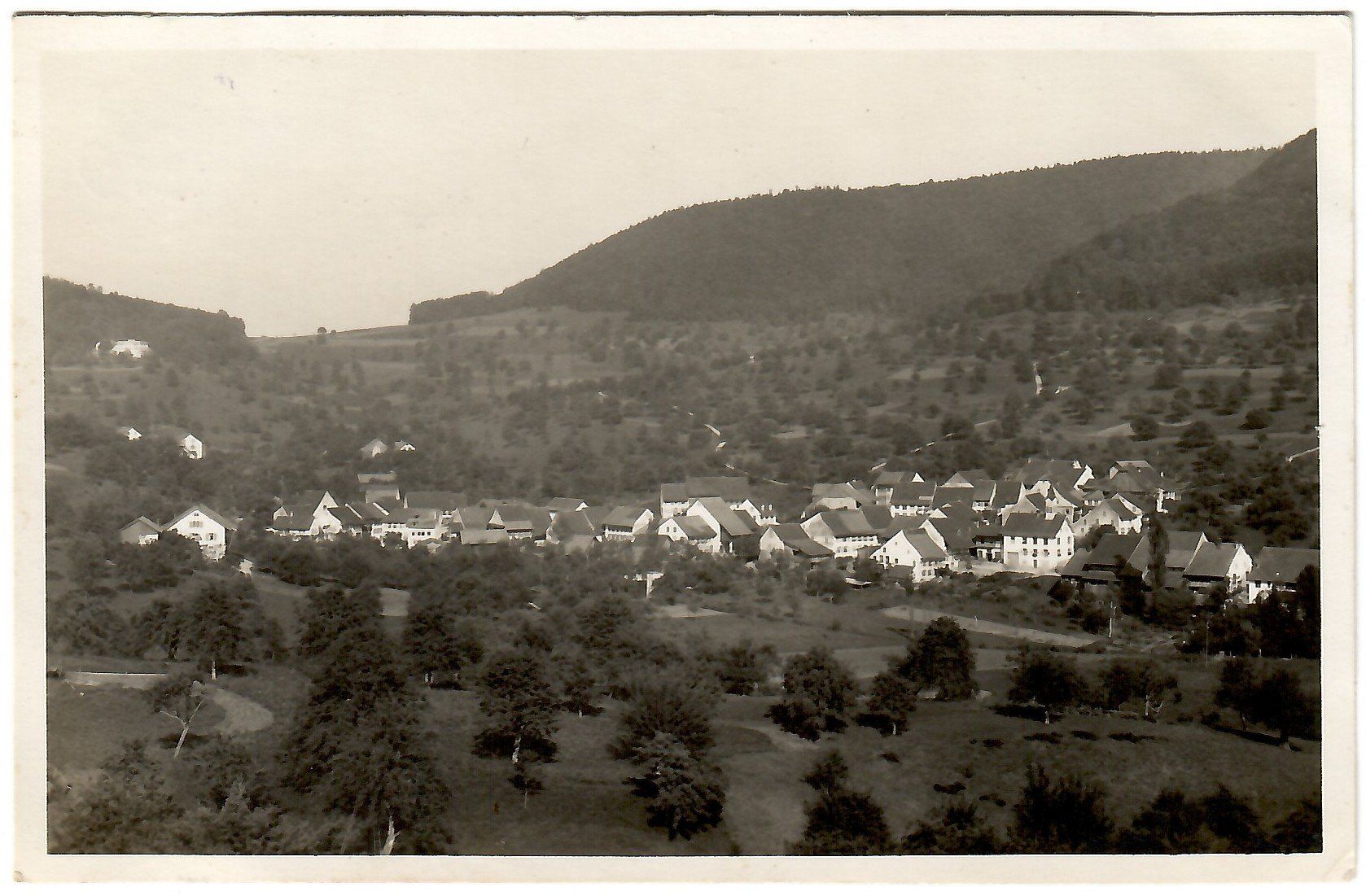 Cartoline postali: Ansichtskarte   Rickenbach  (Bld.) – Usato da Kerns venduto da etma3