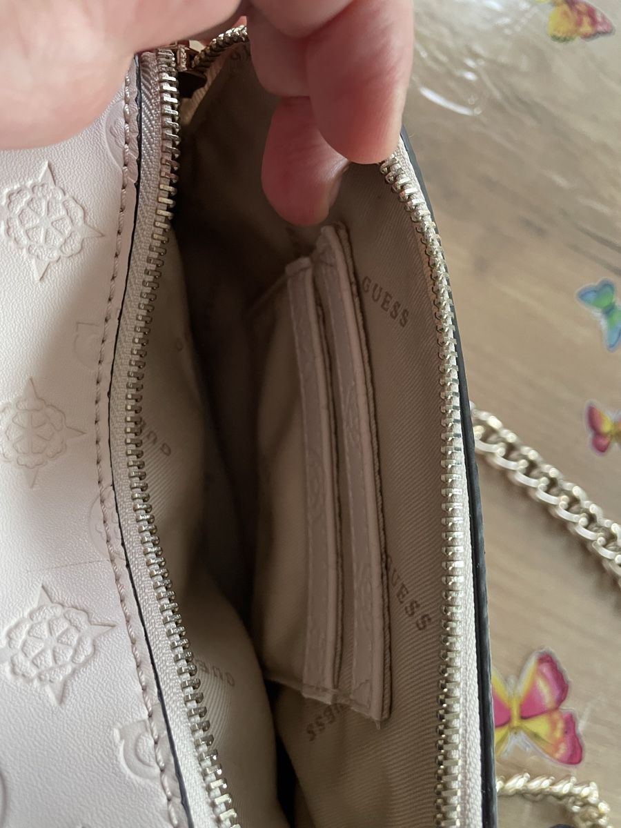 Guess Taschen für Damen: Guess Handtasche, neuwertig mit Kette – Neu (gemäss Beschreibung) aus Hünibach von Falken83 3