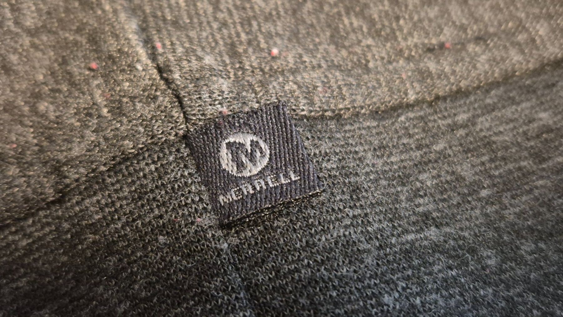 Maglioni & Felpe: MERRELL 🩶  pullover grösse M – Usato da Niederweningen venduto da Obson 6