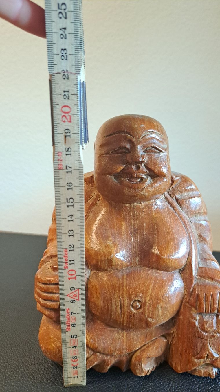 Sculptures & Statues: Buddha lachend aus Holz – D'occasion à Emmenbrücke par paula11